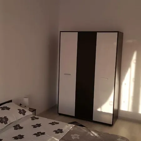 Apartament Nico Lägenhet